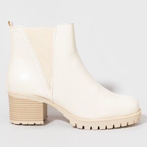 MIA Jody Ribbed Chelsea Lug Boots